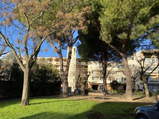 Studio avec parking privé à Balaruc-les-Bains, proche stade - FR-1-553-314 - 1