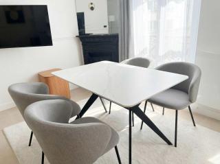 Golden Triangle AC by Melvane - Paris - 6