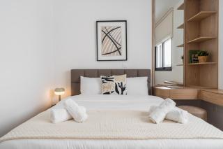 Aoki 3-Bedroom Luxury Apartment - 6