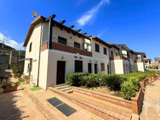 23 NODI SKYLINE - with FREE parking - 1