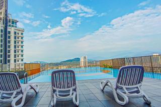 Sky Pool at 3 Towers Ampang by HCK - 3