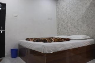 Shree Ambey Homestay Assi Ghat Nagwa Road - 7