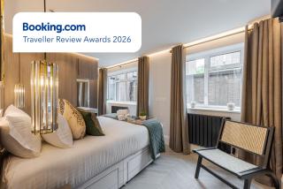 Luxury Flat with AC 2-Min Walk to Harrods - 8