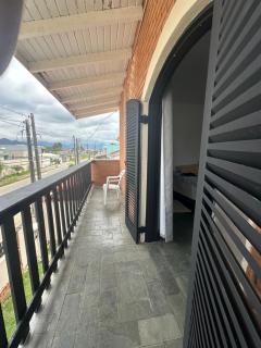 Sobrado em Caraguatatuba - 2