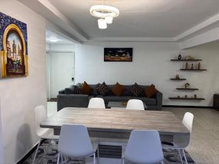 Spacious Apartment in the heart of downtown Fez - Fes - 5