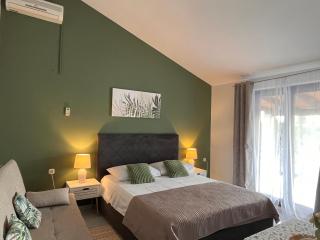 Apartments Villa Mirella 20 m from the sea - free parking - 4