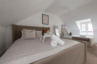 Lush 2 Bed Home I Free Parking I Near Chatham Dock - 7