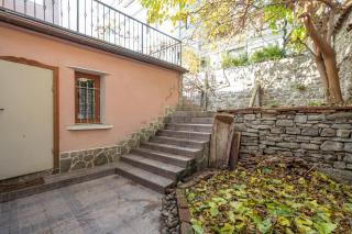 Kolyo Fitcheto's Rose House - 3
