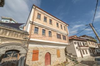 Kolyo Fitcheto's Rose House - 2