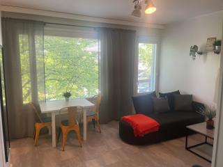 Rouhee downtown studio - 9