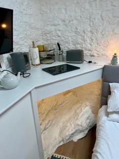 Cosy Studio on the Mendip Way - 4