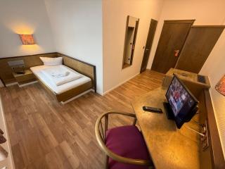 Hotel Merkur - 7
