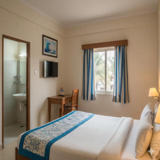 The Mariner Court - 3