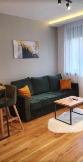 Emerald Mamba - Titova Vila - 7