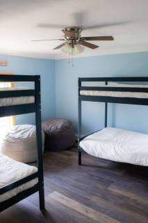 The Crossmon House by Swan Bay Adventures! - 7