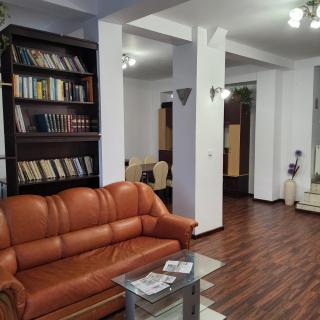 Conacul de la Dunăre, Eșelnița - 4