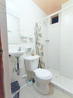 Habitación sencilla con baño compartido - 8