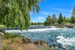 Downtown Riverfront Condo Best location in Bend - 1