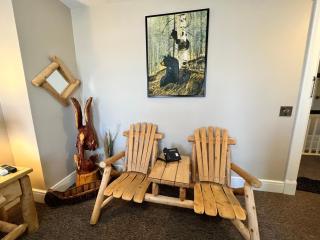 Dreams2Reality | Historic Branson Hotel - Hide-A-Way Room - Downtown - 6