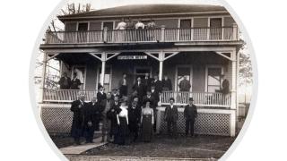 Dreams2Reality | Historic Branson Hotel - Hide-A-Way Room - Downtown - 4