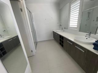 Master's bedroom in Mount Duneed - 4