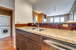 Suncadia Lodge Edge 1BR with River View! - 5