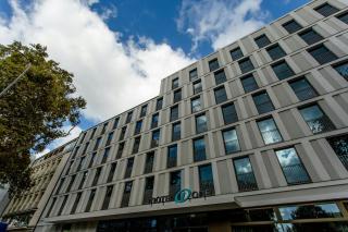 Motel One Köln-Neumarkt - 8