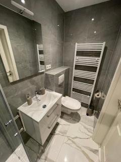 CITY Suites LUX Apartment - 8