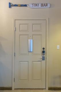 Tiki 252 - Standard 1BR Condo with Balcony Sleeps 4 condo - 1