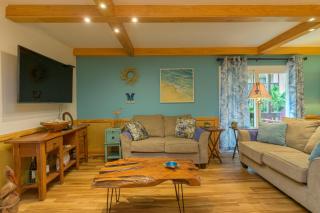 Tiki 129 - Family Friendly 1BR Condo Sleeps 6 condo - 0