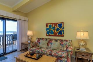 Tiki 332 - Oceanview 1BR Condo with Large Balcony condo - 2