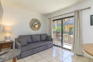 1BR Condo with Two Heated Pools and Pet Friendly condo - 9