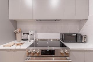 Chic Japandi 1BR in Brooklyn w Washer & Dryer - 5