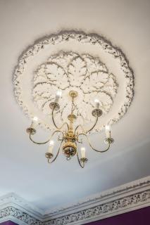 2 x The White House Apartments - on the Ring Road and 2 Mins To STANNERGATE PORTS - over 20 Locations in the City offered by Sunrise Short Lets Dundee - 4