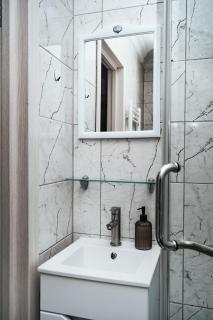 Cozy and Sunny 1BR Flat near Kaufland - 8