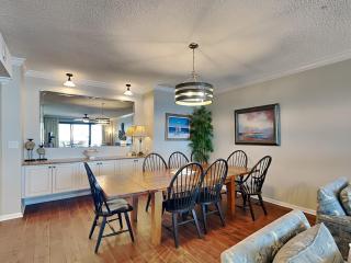Romar House #702B - 1