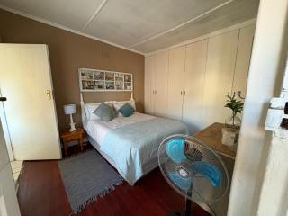 Wiltshire Cottage - 1