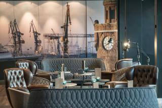 Motel One Hamburg-Altona - 1