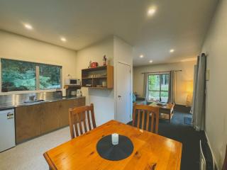 Raglan Rural Retreats - Forest View Cottage - 4