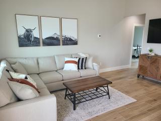 FMB Farmhouse - 8