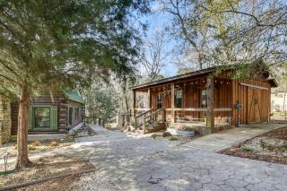 Private Hot Tub and Dock Lake Livingston Log Cabin! - 6