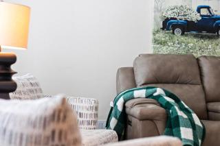 Three Bedroom Ranch walking distance to Lambeau - 1