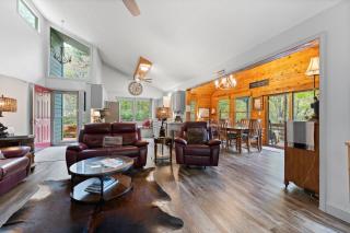 Bella Vita - Pet Friendly Cabin - 7