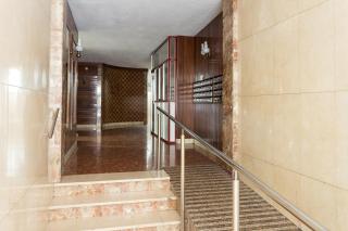 Contemporary Apartment Near Camp Nou and Fira Barcelona - 2