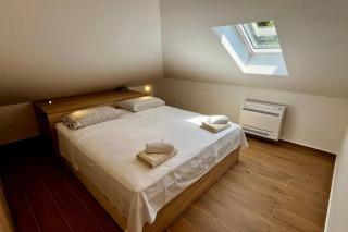 Apartments with parking space Split - 25153 - 2