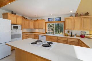 Pine Tree Cottage by NW Comfy Cabins - 5