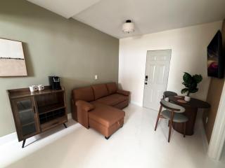 MB Playa Hotel & Apartments - Miami Beach - 1