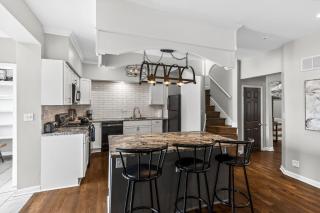 Walk to UMKC, Free Off Street Parking - 4