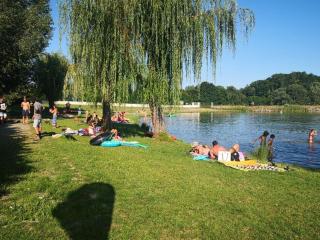 Chalet avec Terrasse pour 4 Personnes - API-1-52-998 - 3