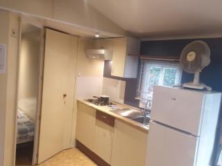 Mobil home avec terrasse pour 6 personnes - API-1-52-1077 - 9